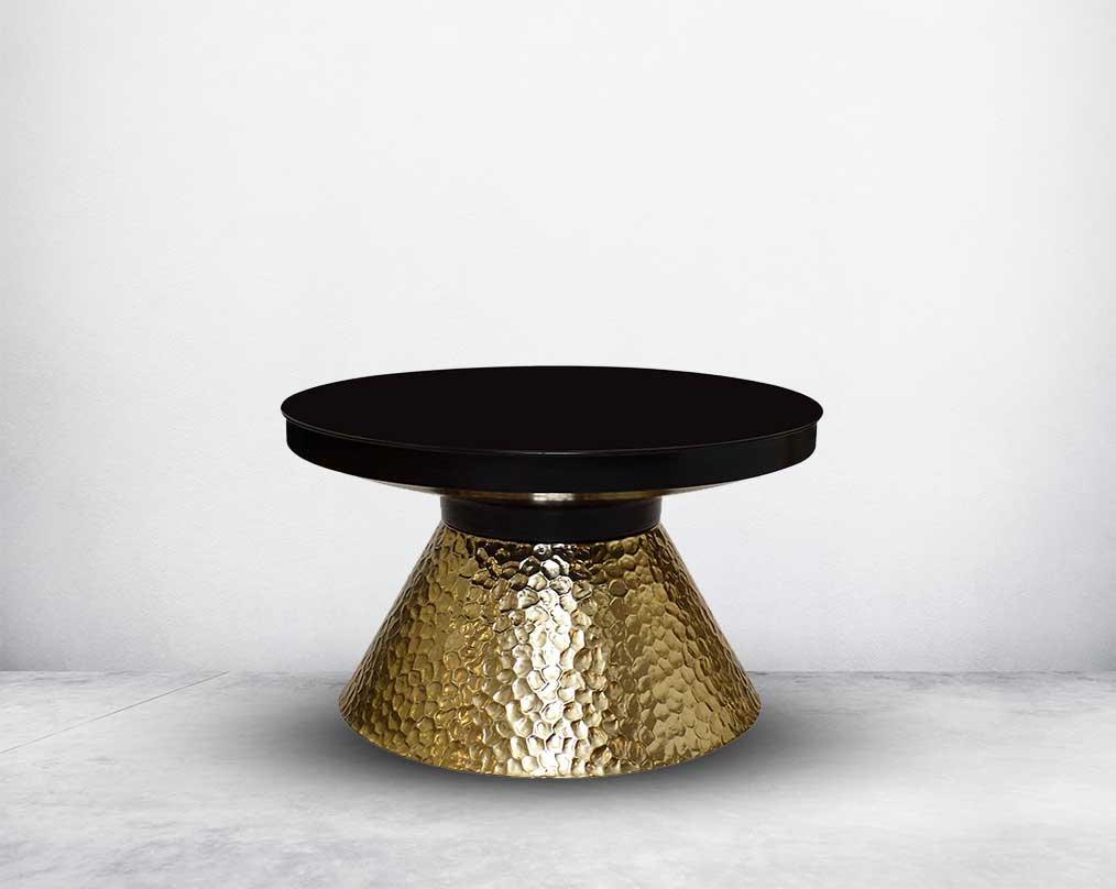 This round coffee table comes with a black matt top and gold beaded conical metal base.