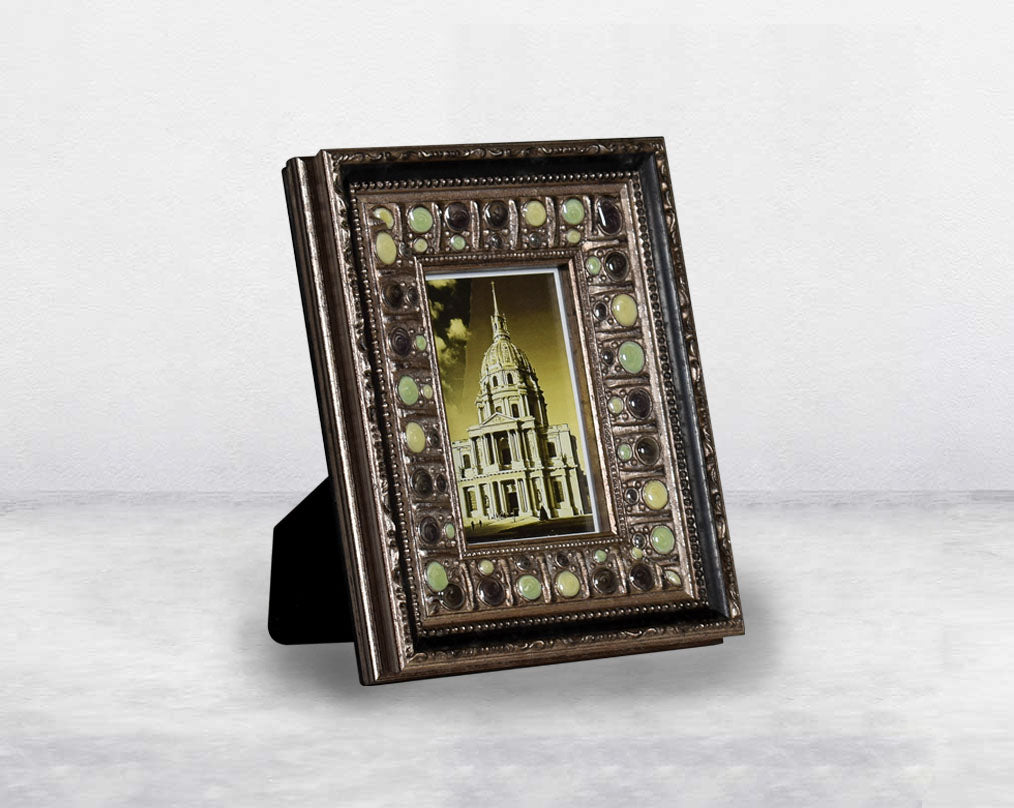 Aleli Photo Frame