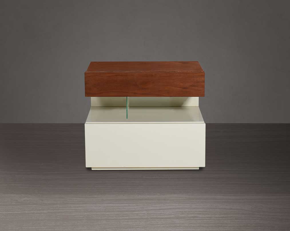 The gorgeous bedside table closed drawer  comes in beige glossy finish & light walnut top with one drawer.