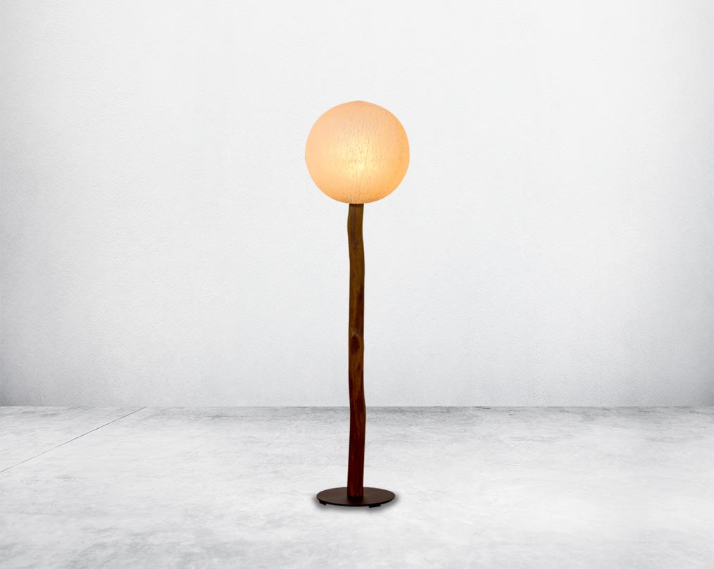 Floor lamp in fibre with wooden stand in balinese design  small
