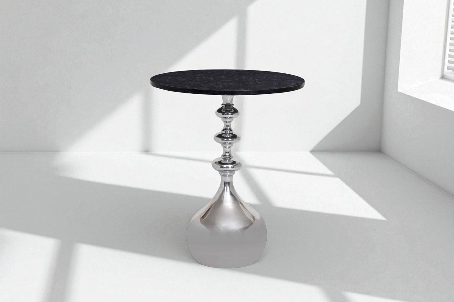 Jemsa Round Silver End Table