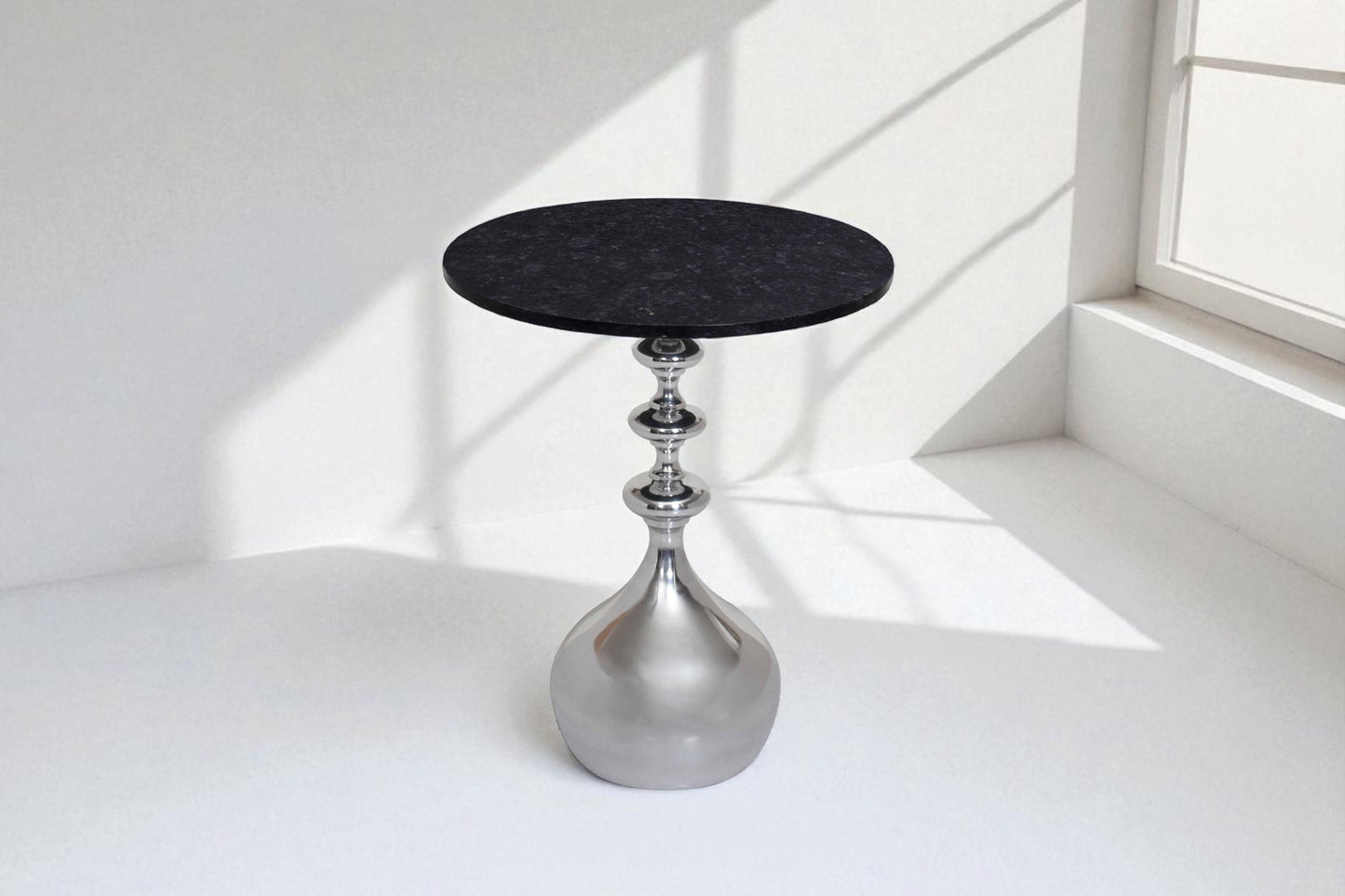 Jemsa Round Silver End Table