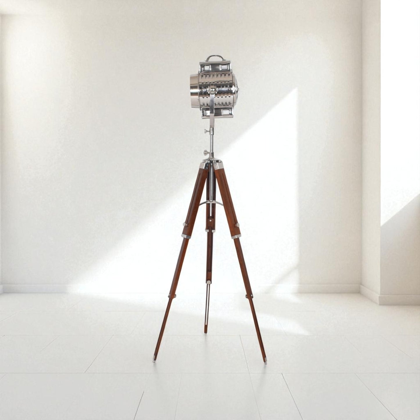 Conrado Tripod Light