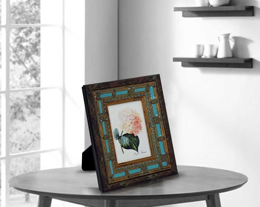 5x7" Photo frame in wood with table  stone embellished decorative frame in modern classic design.